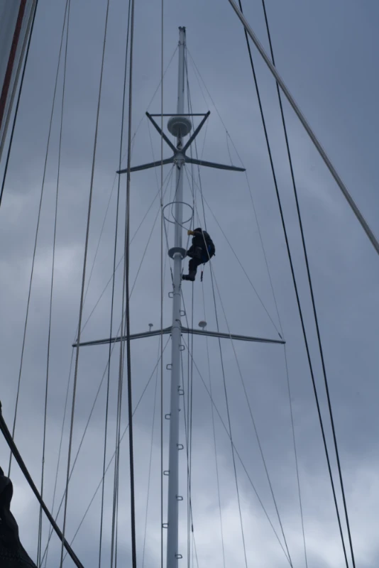 André monté au nid de pie