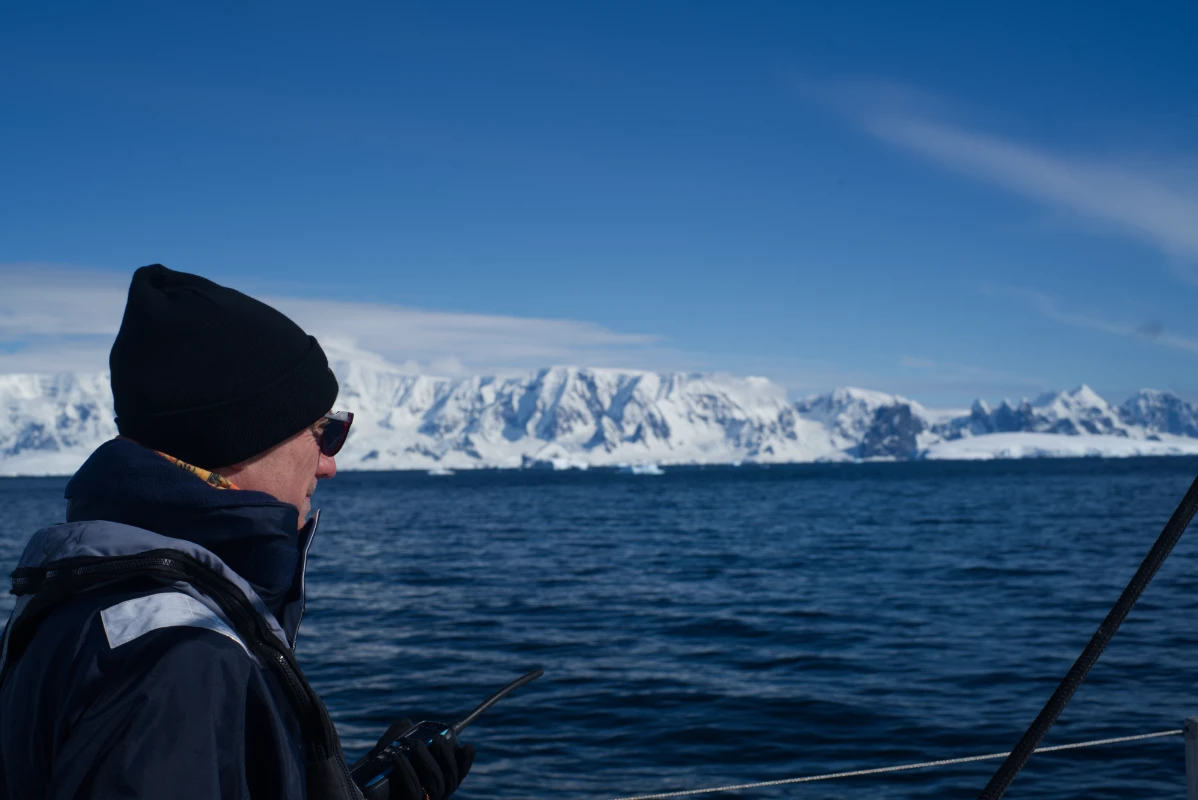 Surveillance des glaces